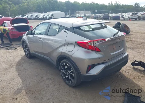 2020 Toyota C-Hr Xle z USA, uszkodzony, nr VIN NMTKHMBX4LR108480